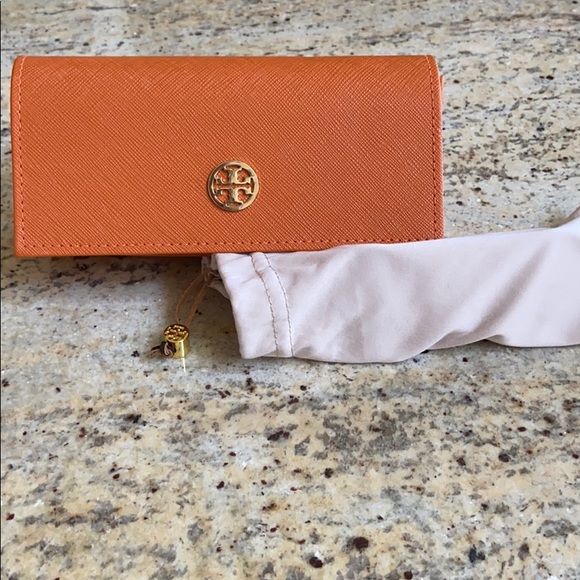 Tori Burch sunglasses - Picture 2 of 5